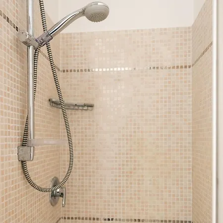 Dimora Mare Expo Apartment